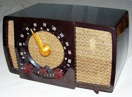 Vintage Zenith Bakelite Am Fm Table Radio 7 Tubes Model H72372 Circa 1951 Vintage Radio Antique Radio Vintage Electronics