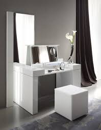 Modern White Wooden Make Up Table And Rectangular Mirror Also White Leather Puff Also Espresso Cu Bedroom Vanity Set Bedroom Vanity Table Dressing Table Design