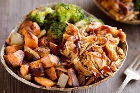 Drizzle with 1 1/2 teaspoons oil, and toss to coat. Bbq Chicken Roasted Sweet Potato Bowls Easy Meal Prep
