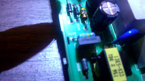 Appel conforma, le vendeur, qui nous envoie son sav quelques jours aprés : Reparation Carte Mere Machine A Laver Whirlpool Youtube