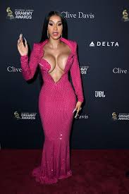 How does cardi b just put so many fire lines in a 2:36 track. Fashion Fauxpas Modesunden Der Stars Gala De
