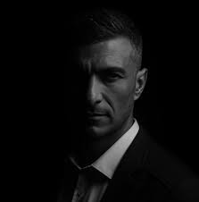 يسعدنا أن نرحّب مجددًا بالسيد بولوس في الجزائر في زيارة جديدة. ونتطلع إلى  تعزيز شراكتنا ومواصلة العمل المشترك من أجل السلام والازدهار في المنطقة.  🇺🇸🇩🇿 We are pleased to welcome SA Boulos