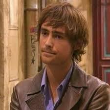 Beaucoup de mistraliens trouvent en la. Plus Belle La Vie L Acteur Nicolas Herman Victime D Un Accident De Voiture Marie Claire