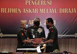 Rejimen askar melayu diraja (ramd atau juga disebut askar melayu) merupakan satu pasukan tempur infantri dan merupakan rejimen tertua di dalam tentera darat malaysia. Rejimen Askar Melayu Diraja Air Times News Network