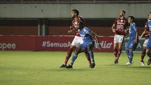 Dikutip dari okezone, prediksi untuk wander luiz yang merupakan top skor liga 1 2020, belum dalam kondisi optimal karena baru bergabung dengan skuad persib pada senin 22 maret 2021. Pvqz90i0dfbxym