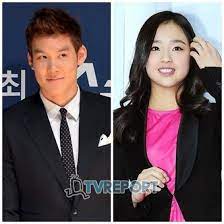 Dalam tayangan sbs' running man pada 9 september, para member dan guest tiba2 dibangunkan di pagi hari dan diberi misi untuk mandi secara estafet dalam waktu 30 menit. Olympians Park Tae Hwan And Son Yeon Jae Spotted Recording For Running Man Running Man Olympians Man