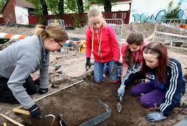 Femteklassare blev arkeologer för en dag