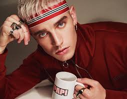 Juan Camilo Estévez :: Behance