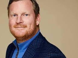 Aaron Klutey's Instagram, Twitter & Facebook