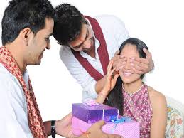 Raksha Bandhan Gift Ideas For Sister So every brother should gift a personalized how to save money on rakhi gifts for sister?