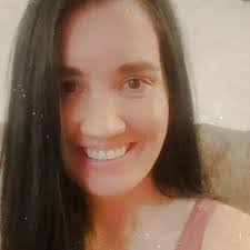 Shelby Lisney's Instagram, Twitter & Facebook