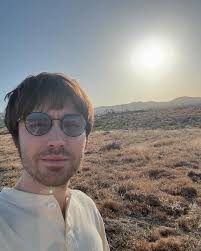 thank you New York for last night this is not me in New York this is me in  the desert a few weeks back making a piece of media that might coincide