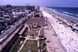 Daily events during spring break 2019 are normally found at the hotels where booking is provided by tour operators or near the bandshell located at the end of the boardwalk. Florida Memory Bird S Eye View Looking Toward The Band Shell At Daytona Beach During A Mike And Dean Performance Over Spring Break