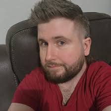 Just a reminder: The railgun one shots hulks when shot in the eye and it  does