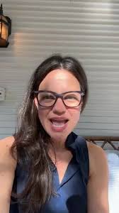 Thanks for joining us for this week's Commonplace Live! Today we talked  about upcoming events, what we're reading, and a couple of our favorites.