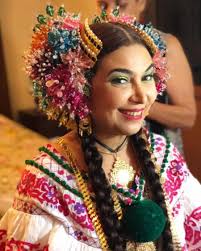 Hermosos tembleques de la amiga Omaira Janeth Vasquez Garrido  @creacionesjaneth1988 🌸🩷 . 📸Pollera montuna santeña. . #yosoymontuna  #zarazapanama #polleraspanameñas #Panamá