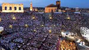 Hours, address, arena di verona reviews: Arena Di Verona Die Grosste Oper Der Welt Muss Sparen