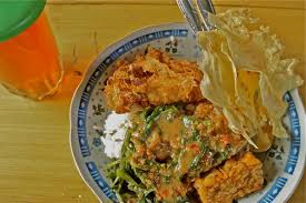 Purwosari, benculuk, cluring, banyuwangi regency, east java 68482, indonezija. Nasi Pecel Kamarumi Kaskus