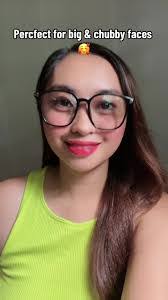 Acacia Knight's Instagram, Twitter & Facebook