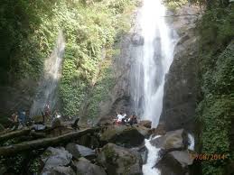 Dengan tiket smart combo dari traveloka, anda bisa pesan tiket pesawat maskapai premium lebih murah hingga 40%. Air Terjun Lumoli Wisata Tersembunyi Di Maluku Yang Wajib Kamu Kunjungi Backpacker Jakarta