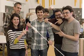 Blind Engineer Invents A Smart Cane That Uses Google Maps To Help Blind People Navigate Bored Panda Map Sensor Development Call Uber
