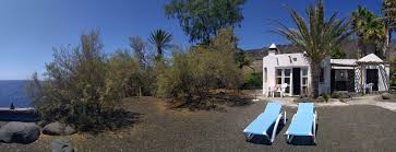 Lesen sie mehr über ein haus mieten auf la palma wenn sie sich für ein mietobjekt zur langzeitmiete auf la palma interessieren, gelten ähnliche regeln wie bei der suche nach einem kaufobjekt. Casa Oceano I Puerto Naos La Palma Reise Ferienhaus Ferienwohnung Mit Meerblick Und Mietwagen Auf La Palma