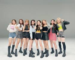 Sold by valueflag and ships from amazon fulfillment. Glitter Magazine Cube Entertainment Set To Debut New Girl Group Lightsum