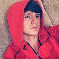 Dustin Horne's Instagram, Twitter & Facebook