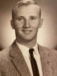 Class of 1979. Would welcome a reunion.