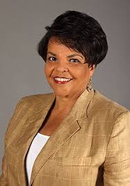 Former Broadcaster Robin Smith Announces Run For Secretary of State