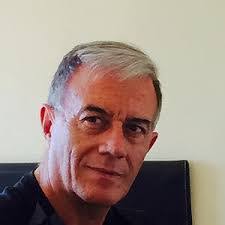 Daniel Colombo's Instagram, Twitter & Facebook