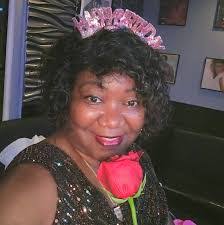 Carolyn Melvin's Instagram, Twitter & Facebook