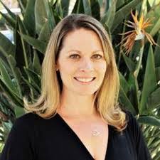 Alissa Hadley's Instagram, Twitter & Facebook