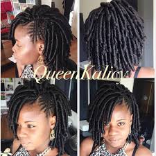 Crochet Braids Urban Soft Dread Feed In Braids Purple Motif Creatif Queen Kalicy Facebo Crochet Wavy Hair Curly Crochet Hair Styles Natural Hair Styles
