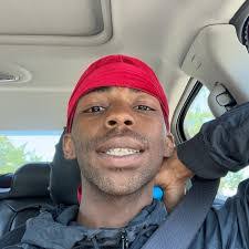 Isaiah Dotson's Instagram, Twitter & Facebook