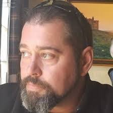 Neil Mosier's Instagram, Twitter & Facebook