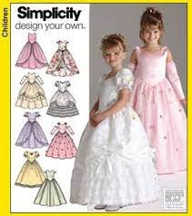 Les robes de princesses font toujours rêver ! Sewingpatterns Com Robe De Bouquetiere Deguisement Princesse Robe Princesse Fille