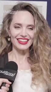 I didn't know that Angelina Jolie could sing! #wow #opera ##maria##mov...