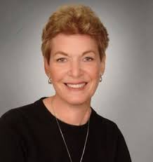 1611 Pfingsten Rd, Northbrook, IL 60062