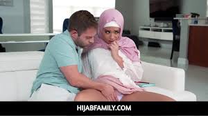 Willow Ryder is curious to explore the field of sex. Her stepbrother Peter  Green is willing to let her suck his cock until Ryder pours cum from a  condom into her mouth -