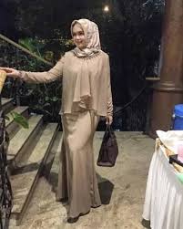Datuk seri siti nurhaliza taruddin, 40, figura yang menjadi kesayangan malaysia tidak kira lapisan umur dan masyarakat. Image Result For Baju Siti Nurhaliza Model Pakaian Desain Pakaian