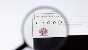 表哥戴「台積電識別證」吃年夜飯 1招讓愛現阿姨閉嘴 編輯 楊蕎綺 報導 發佈時間：2021/02/11 23:26 最後更新時間：2021/02/11 23:26 è€ç¸½çœ‹å°ç©é›»ç¨å¼·çš„éš±æ†‚ å¸‚å ´ä¸åœ¨å°ç£äººæ‰‹è£¡ ä¸­åœ‹èˆ‰åœ‹ä¹‹åŠ›è¿½è¶•ä¸­ è€ç¸½çš„å…©å²¸æ‰‹æœ­ å•†å'¨