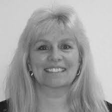 Marci Bridges's Instagram, Twitter & Facebook