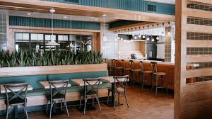 Swami S Fast Casual Restaurant Design By My Studio Id Casual Dining Rooms Restaurant Design Fast Casual Restaurant