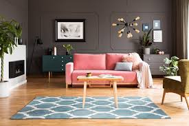 Using feng shui in the living room becomes a higher priority when the room's importance is recognized, and when one remembers that feng shui can transform the flow of qi (energy) from chaotic and fast or stagnant and stale to a steady, calm flow that is both rejuvenating and refreshing. 4 Ways To Enhance The Feng Shui Of Your Living Room My Decorative