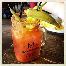 Most burgers have been very lightly seasoned whereas this one had a bit more. Monty S On The Square New Orleans French Quarter Menu Preise Restaurant Bewertungen Tripadvisor