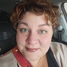 Amber Langford's Instagram, Twitter & Facebook