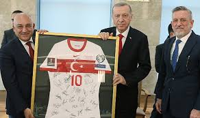 Cumhurbaşkanı Erdoğan, Mehmet Büyükekşi'nin İstifasını İstedi