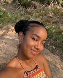 dia de orar, recarregar e reconectar ☀️🦋🩵