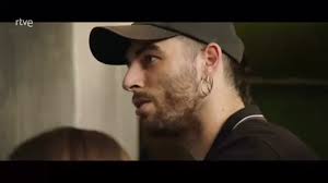 Hay que ser bueno para recibir a esos personajes que lo interrogan más que  consultártarle cosas incoherentes